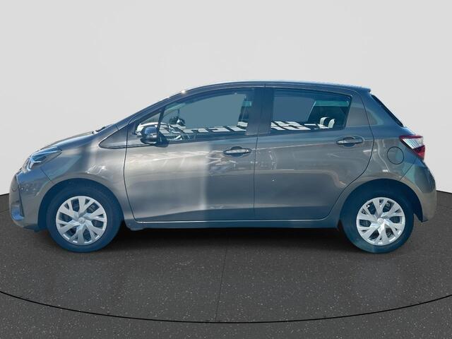 Toyota YARIS 1.5 VVT-i Active RIJKLAAR | Climate Control | Cruise Control | Camera