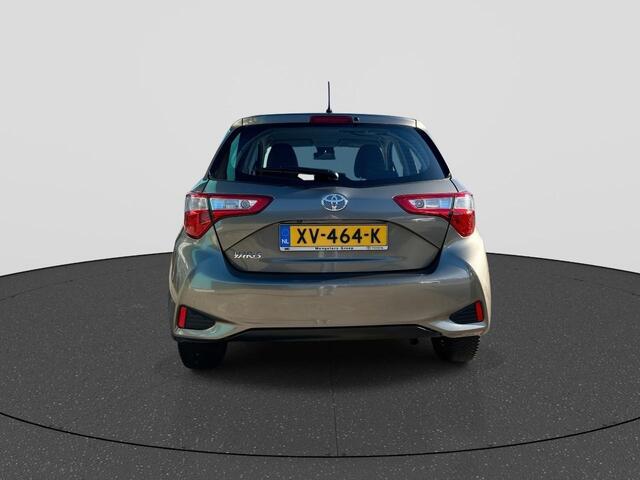 Toyota YARIS 1.5 VVT-i Active RIJKLAAR | Climate Control | Cruise Control | Camera