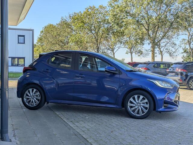 Toyota YARIS 1.5 Hybrid Business Plus | Stoel- stuurverwarming | Adapt. Cruise | Carplay | Keyless | Climate | Camera – foto 4