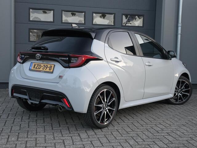 Toyota YARIS 1.5 Hybrid GR Sport JBL