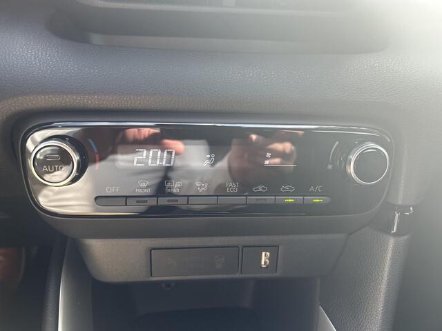 Toyota YARIS 1.5 Hybrid Active