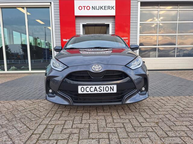 Toyota YARIS 1.5 Hybrid Dynamic Limited met stoel- en stuurverwarming