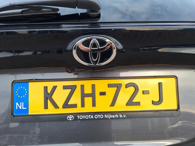 Toyota YARIS 1.5 Hybrid Dynamic Limited met stoel- en stuurverwarming