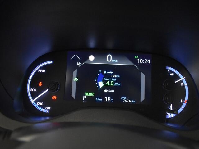 Toyota YARIS Cross 1.5 Hybrid Executive | Panoramadak | Parkeersensoren | 1/2 leder