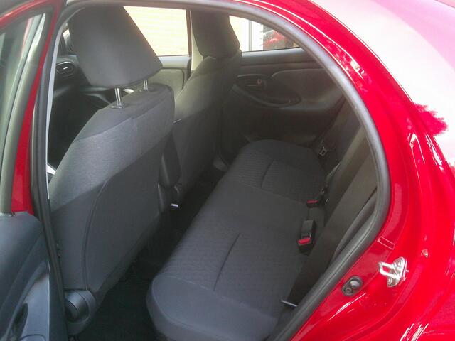 Toyota YARIS 1.5 Hybrid Dynamic