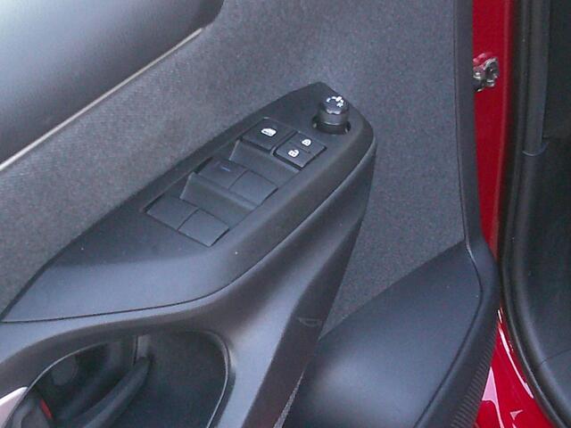 Toyota YARIS 1.5 Hybrid Dynamic