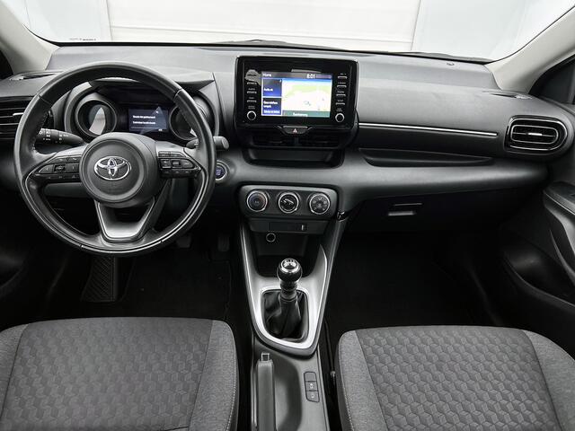 Toyota YARIS 1.5 VVT-i Dynamic | Navigatie | Airco |