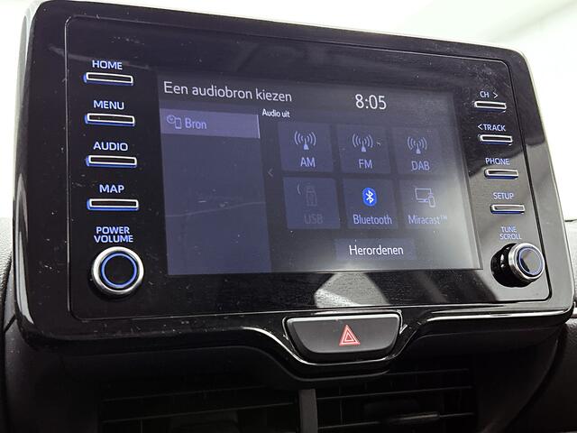 Toyota YARIS 1.5 VVT-i Dynamic | Navigatie | Airco |
