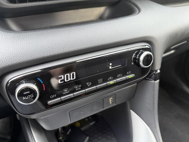 Toyota YARIS 1.5 Hybrid Dynamic NL Auto 1e Eigenaar Dealer Onderhouden Cruise – foto 10