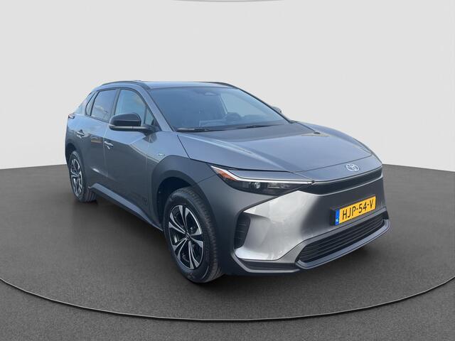 Toyota bZ4X Active 71 kWh | REGISTRATIE VOORDEEL ¤ 6.000,- | Privacy Glass | Apple Carplay / Android Auto |