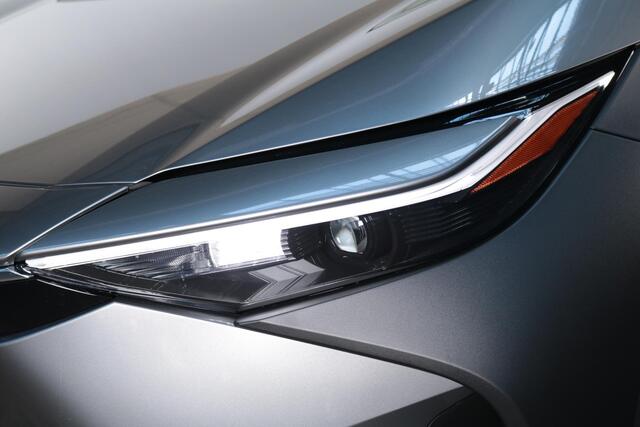 Toyota bZ4X Active 71 kWh Direct leverbaar, ¤ 6.600 Voorraadvoordeel!