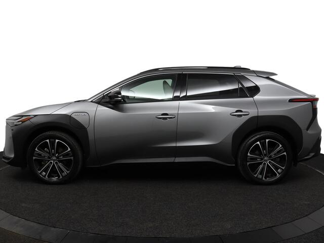 Toyota bZ4X Premium 4WD 71 kWh | Lederen bekleding | Panoramadak | 360 camera | Adaptive Cruise Control | Apple carplay | Android Auto | Trekhaak |