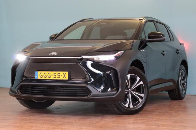 Toyota bZ4X 3-FASE LADEN Dynamic AWD 71 kWh | NAVI | 360-CAMERA | ADAP CRUISE | ELEKTR KLEP+STOEL | LANE-ASSIST |