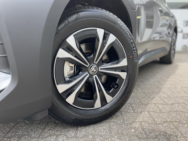 Toyota bZ4X Dynamic 71 kWh | 3 FASE | 360 graden camera | Stuur + Stoelverwa