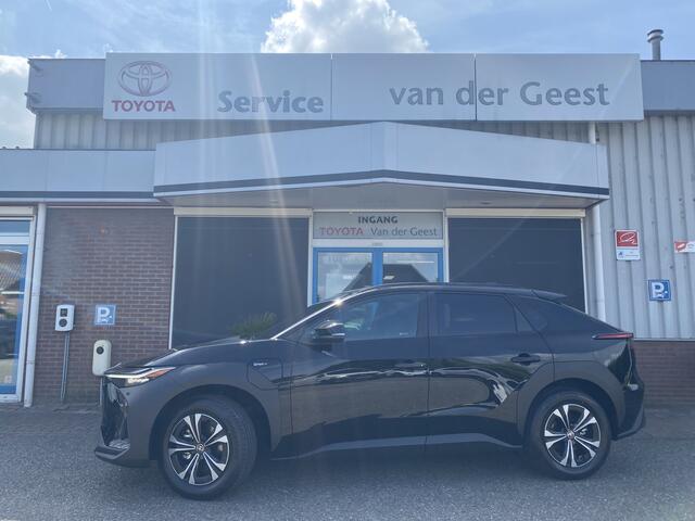 Toyota bZ4X Dynamic 71 kWh DIRECT LEVERBAAR