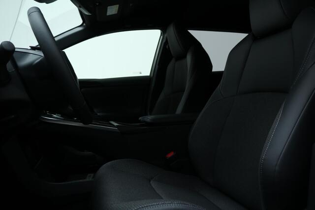 Toyota bZ4X 2WD Dynamic 71,4 kWh, UIT VOORRAAD LEVERBAAR, ¤ 7.735 Voordeel!