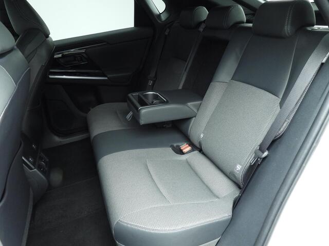 Toyota bZ4X Launch Edition 71 kWh | Stoelverwarming | Navi