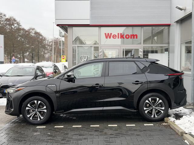 Toyota bZ4X Dynamic 71 kWh | GEEN AFLEVERKOSTEN | 360 Camera, Parkeersensoren, Elektrische achterklep