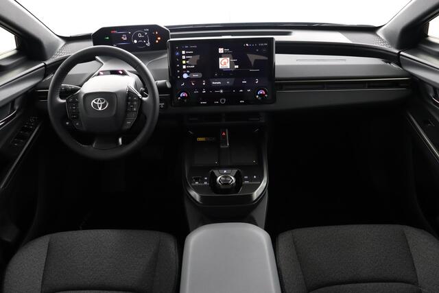 Toyota bZ4X Dynamic 73 kWh | Apple Carplay/Android Auto | Stoel/Stuurverwarming | 360Camera | Elektrische Achterklep |