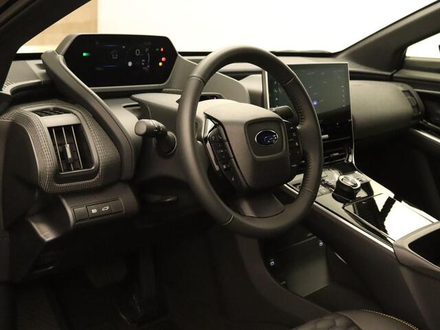 Toyota bZ4X 71 kWh - SUBARU UITVOERING!! - SOH 99,8% - ORIGINEEL NEDERLANDSE AUTO - LEDEREN BEKLEDING - PARKEERSENSOREN VOOR/ ACHTER - 20 INCH LICHT METALEN VELGEN MET GOOD YEAR BANDEN - 360 GRADEN CAMERA - ELEKTRISCHE STOELVERSTELLING BESTUURDER - ELEKTRISCHE ACHTE