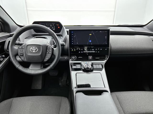 Toyota bZ4X Dynamic 71 kWh | 360° Camera | Half lederen bekleding | Stoelverwarming | Apple Carplay / Android Auto |