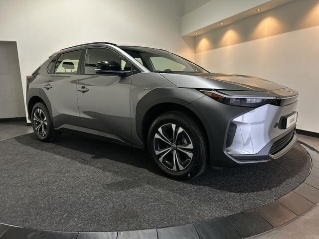 Toyota bZ4X Active 71 kWh LED verlichting | 18 inch LM velgen Soh (batterijcheck) waarde 99,9%