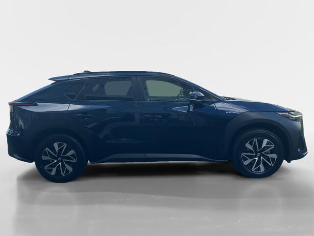 Toyota bZ4X Dynamic 71 kWh | SOH 96,8% | 360 CAMERA | NL-AUTO | WINTER + ZOMERSET |