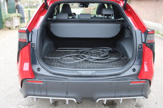 Toyota bZ4X Premium 4WD 71 kWh LEER NAVI PANO SOh 97.6%