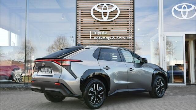 Toyota bZ4X Dynamic 73 kWh Automaat 224pk | Nieuw, direct uit voorraad leverbaar! | Incl. ¤1.000,- voordeel |