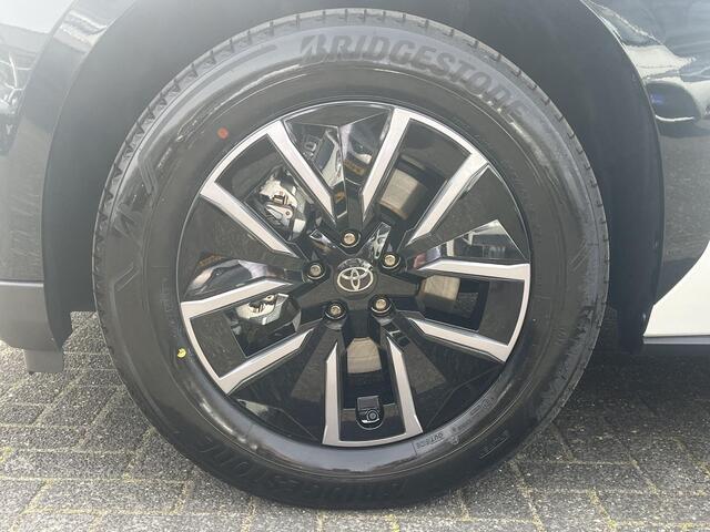 Toyota bZ4X Dynamic 73 kWh | Platinum pearl white | Nieuw uit voorraad leverbaar |