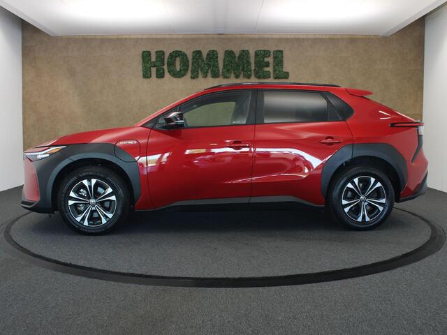 Toyota bZ4X Dynamic 71 kWh - ORIGINEEL NEDERLANDSE AUTO - ELEKTRISCHE ACHTERKLEP - KEYLESS ENTRY/START - PARKEERSENSOREN VOOR/ACHTER - APPLE CARPLAY/ANDROID AUTO - 3 FASE LADEN - CRUISE CONTROL ADAPTIEF - CLIMATE CONTROL - VOORSTOELEN VERWARMD - STUURWIEL VERWARMD -