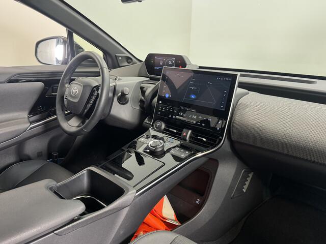 Toyota bZ4X Premium 71 kWh | 3-Fase | Warmtepomp| Stoelventilatie | 1e eigenaar