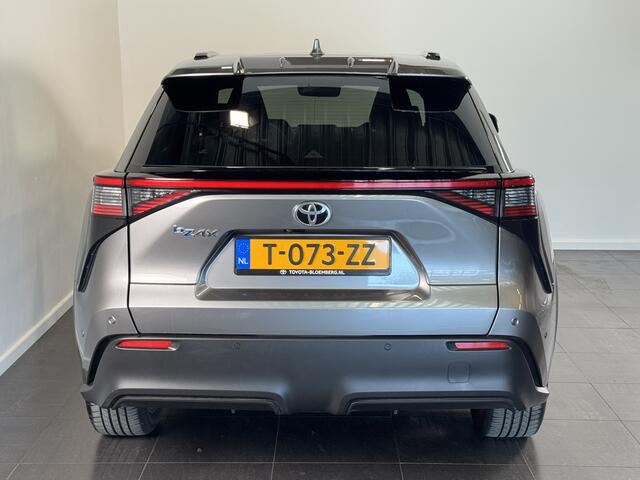 Toyota bZ4X Premium 71 kWh | 3-Fase | Warmtepomp| Stoelventilatie | 1e eigenaar
