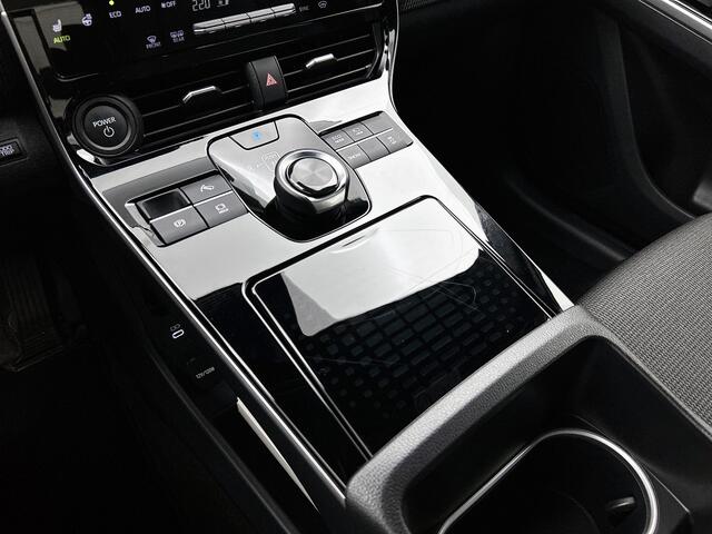 Toyota bZ4X Dynamic 71 kWh Navi | Parkeersensoren V+A | LM velgen | Elektrische Achterklep | Stoel-/Stuurverwarming | Onderweg-naar-dealer