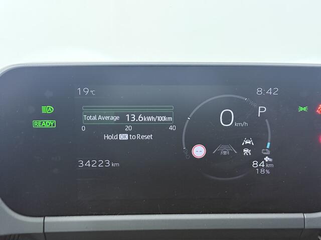 Toyota bZ4X Dynamic 71 kWh | Navigatie | Trekhaak | PDC | BLS |