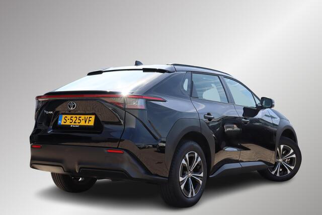 Toyota bZ4X Active 71 kWh, LED, Warmtepomp, Apple Carplay / Android Auto, Adaptieve cruise control.