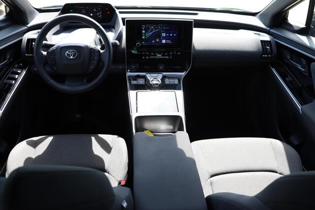 Toyota bZ4X Active 71 kWh, LED, Warmtepomp, Apple Carplay / Android Auto, Adaptieve cruise control.