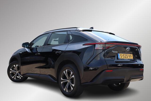 Toyota bZ4X Active 71 kWh, LED, Warmtepomp, Apple Carplay / Android Auto, Adaptieve cruise control.
