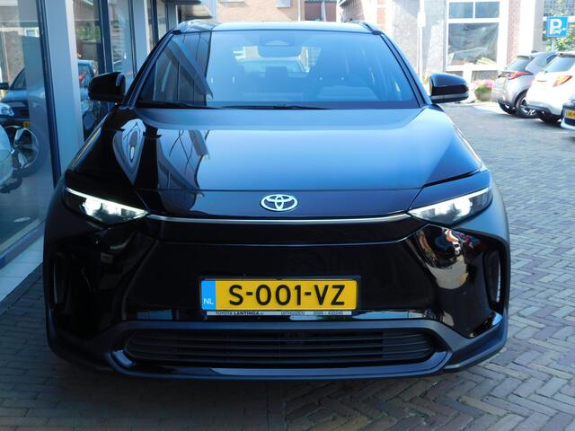 Toyota bZ4X Active 71 kWh 3-Fase | Trekhaak