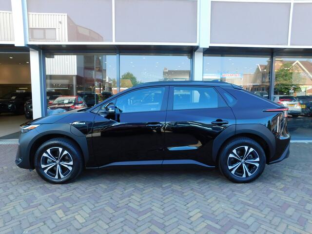 Toyota bZ4X Active 71 kWh 3-Fase | Trekhaak