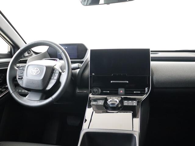 Toyota bZ4X Premium 71 kWh | Panoramadak | JBL | 360 Camera | Stoelventilatie | Stoel+stuurverwarming+achterbank | Elektrisch verstelbare stoel met geheugen | 22-07 NR -> BTW/MARGE ? NOG NIET INGEKOCHT