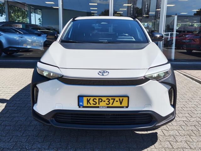 Toyota bZ4X Dynamic 71 kWh | 360 Camera | Sensoren v/a | El. Achterklep | Stoelverwarming