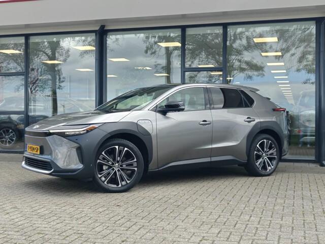 Toyota bZ4X Premium 4WD 71 kWh | Solar roof