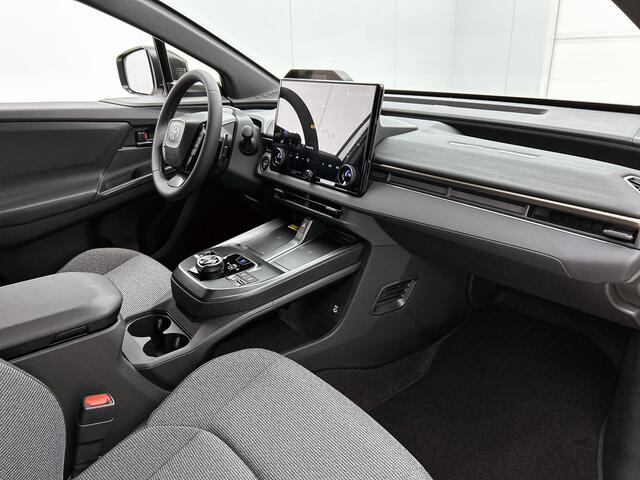 Toyota bZ4X Touring Dynamic AWD 75 kWh | AWD | Navi | Carplay | Stoel + Stuurverw. | El.achterklep | 360 camera |
