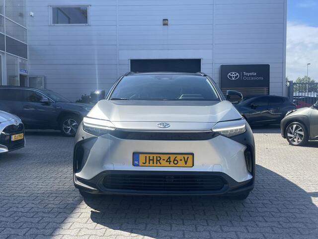 Toyota bZ4X Dynamic 71 kWh Bi Tone Panoramadak