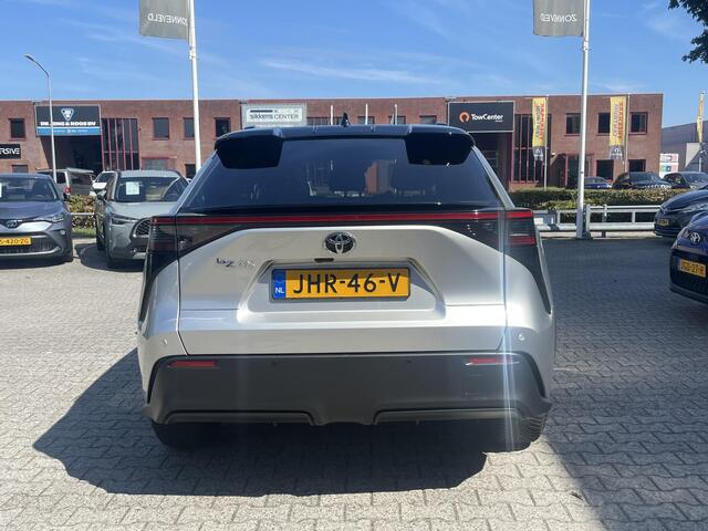 Toyota bZ4X Dynamic 71 kWh Bi Tone Panoramadak