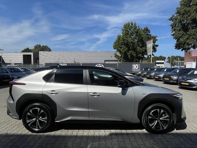Toyota bZ4X Dynamic 71 kWh Bi Tone Panoramadak