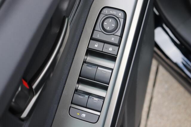 Toyota bZ4X Dynamic 73 kWh, Leverbaar in 2026 Apple Carplay/Android Auto, Inruilpremie €1.500!
