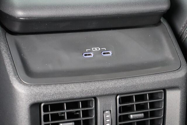 Toyota bZ4X Touring Dynamic Limited 75 kWh €3.000 Inruil Voordeel ! Stoel en stuurverwarming!