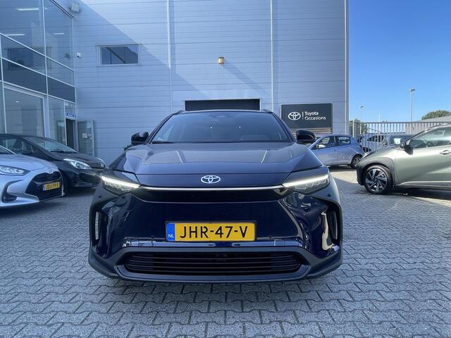 Toyota bZ4X Dynamic 71 kWh Bi-tone panoramadak 360 camera